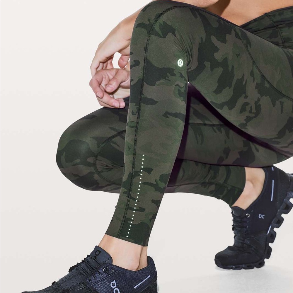 Lululemon fast and free reflective size 12